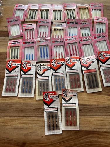 Vintage bulls eye - dart, shafts