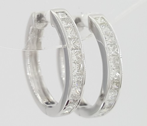 Princess cut diamond hugger - princess,