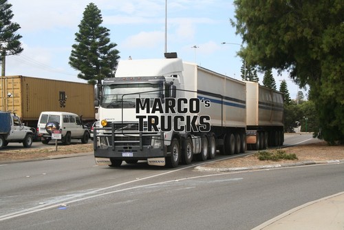 Truck photo volvo fh16 - truck,