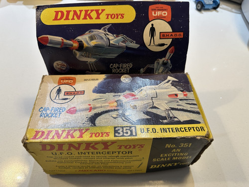 Vintage dinky toys ufo - vintage,