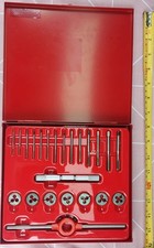 Dormer HSS Tap And Die Set Dormer L120 HS-8M 2-6mm 