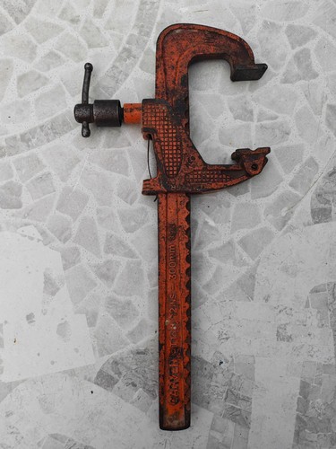 Carver clamp t186 - 12", 300mm