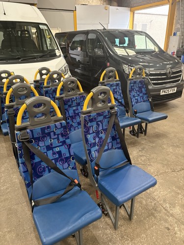 Unwin minibus seats - n, m