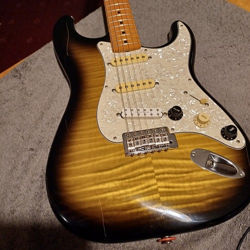 Fender japanese stratocaster - fender,