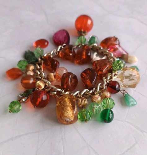 Gold tone cluster - tone,