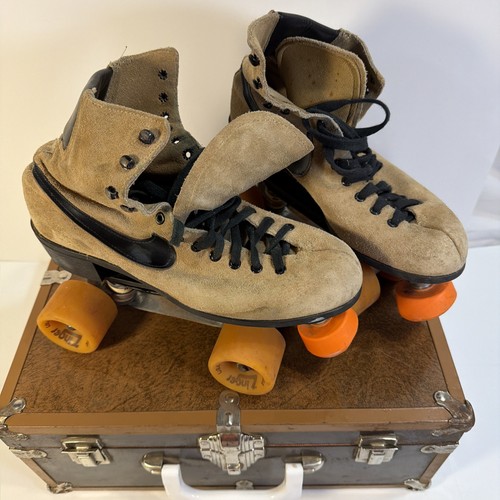 Vintage roller skates - vintage, suede