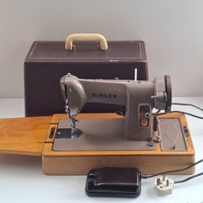 Singer 185K Electric Sewing Machine with Case, Accessories, Pedal