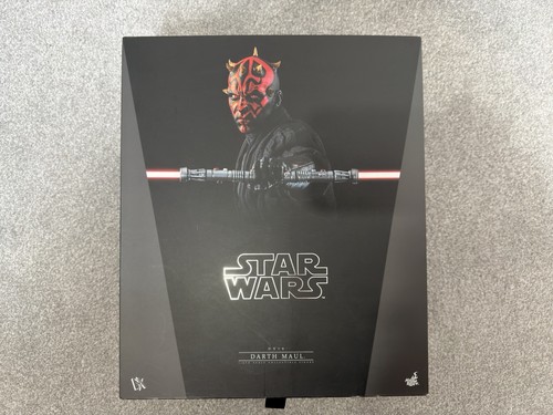 Used hot toys dx16 star - used, 1:6
