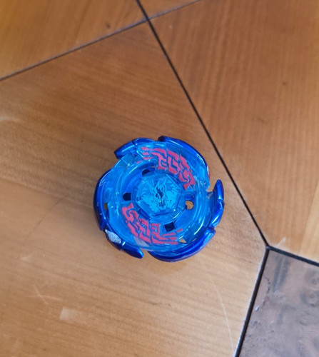 Beyblade metal fight saga - metal,