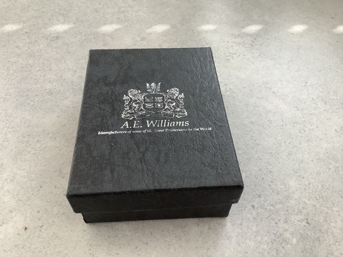 Williams owl flying pewter - a,