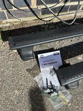 **THULE wing bar car roof rack