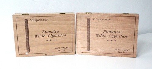 Vintage cigarillo cigar - /,