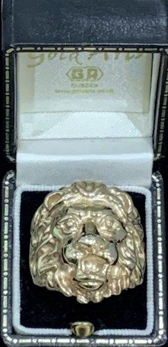 9ct yellow gold lion head - , ring