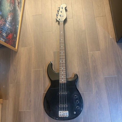 Yamaha electric bass black - bb,