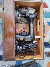 Singer 99K Sewing MACHINE