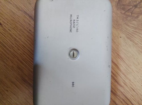 Bbc radio mic transmitter - ,