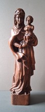VINTAGE WOOD CARVED MADONNA &JESUS / MARY / RELIGIOUS STATUE /CHURCH / ORNAMENT