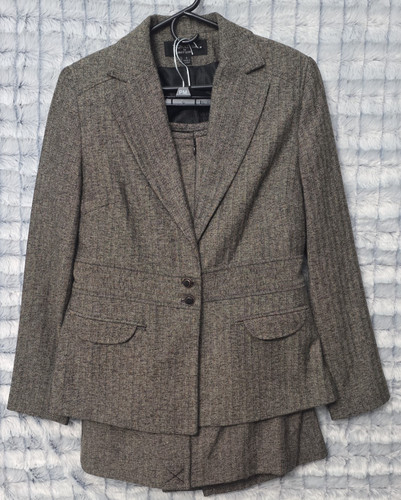 Signature larry levine gray - signature,