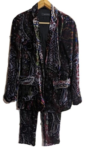 Zara paisley velvet - paisley,