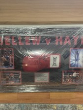 Authentic Hand Signed Boxing Glove - David Haye AND Tony Bellew with COA.