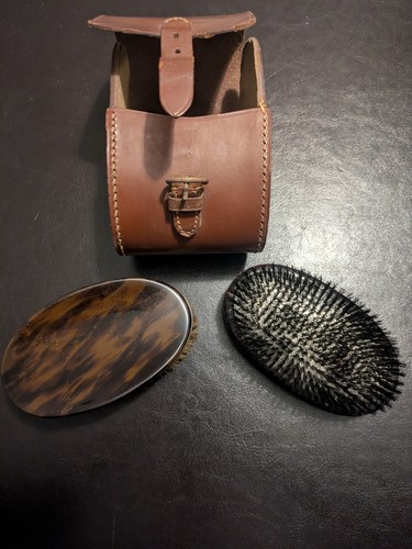 Vintage bristle clothes brush - vintage,