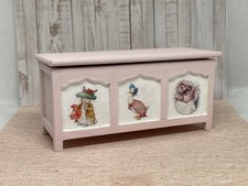 1:12th scale dolls house