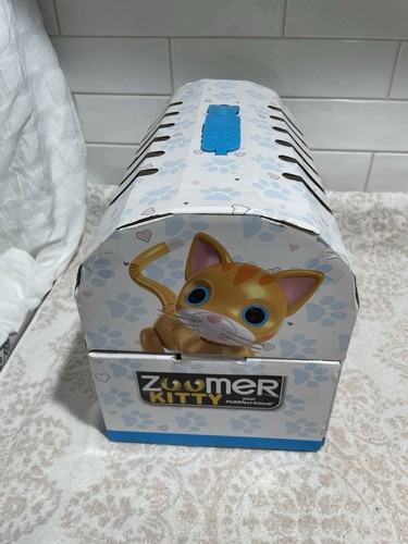 Zoomer kitty orange robot - orange,
