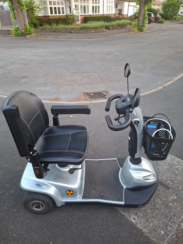 Invacare leo wheeled - invacare, 3