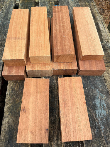 Khaya african mahogany guitar - african,