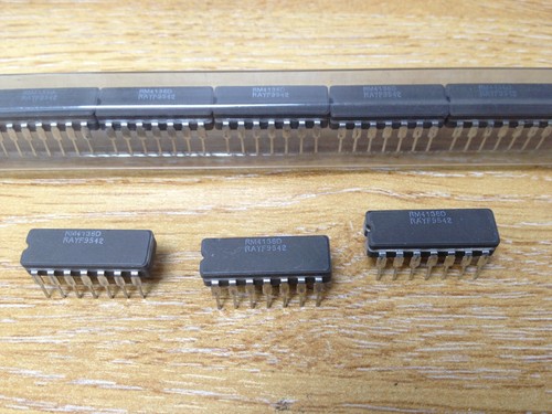 Lot 1pc raytheon rm4136d - 1pc,