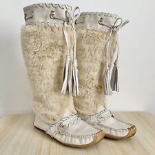 Vintage Juicy Couture Boots Size 3 Or 4 Cream Moccasin faux fur y2k tassel Flat