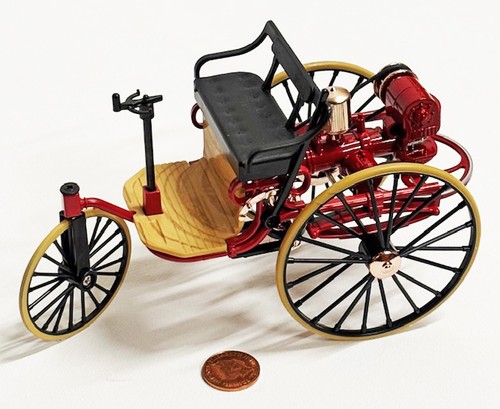 Dolls house victorian - car, red