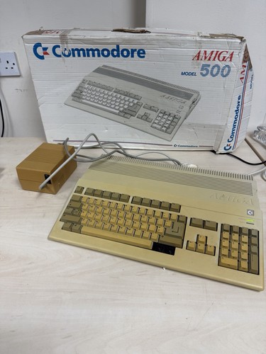 Commodore amiga a500 - commodore, computer