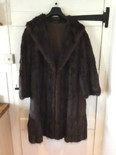 Ladies 1950’s Vintage Dark