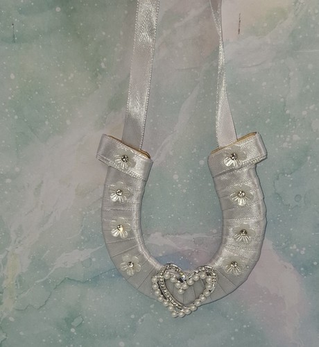 Wedding horseshoe for - horseshoe, bride