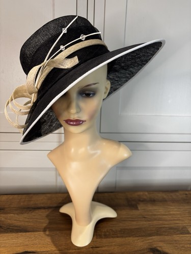 Hat box black - hat,