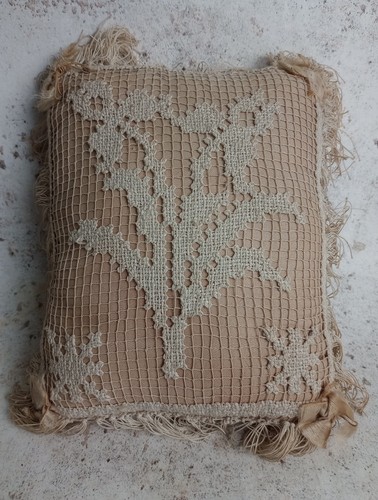 Antique victorian pin - victorian, cushion