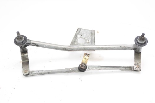 Windshield wiper linkage