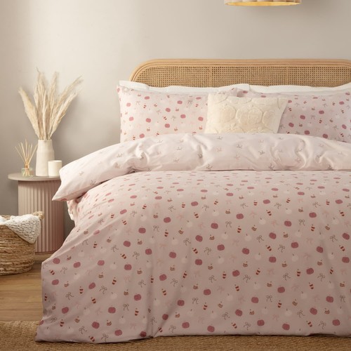 Delightful pumpkin latte duvet - delightful,