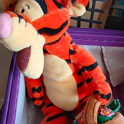 Disney tigger plush - tigger,