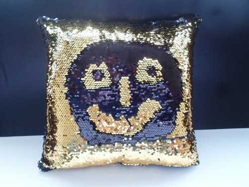 Magic mermaid pillow case - 16",