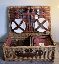 Vintage 22 Piece Wicker Picnic