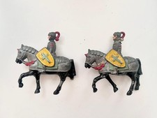 2 X BRITAINS VINTAGE HOLLOW