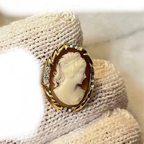 Excellent vintage cute small - cute!,