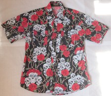 La Rocka di Londres Skull and Roses Short Sleeved Shirt - Medium