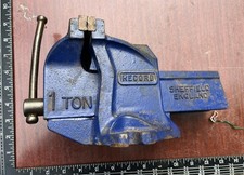 RECORD VICE 1 TON WITH ANVIL