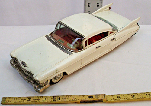 Bandai 1959 cadillac - bandai, car
