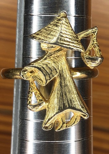 Gold tone asian man - gold,