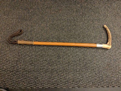 Antique riding whip with