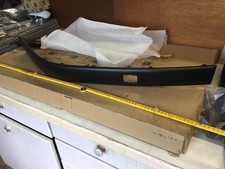 GENUINE PEUGEOT 406 MK1 FRONT right BUMPER MOULDING 75mm wide osf  9616460577